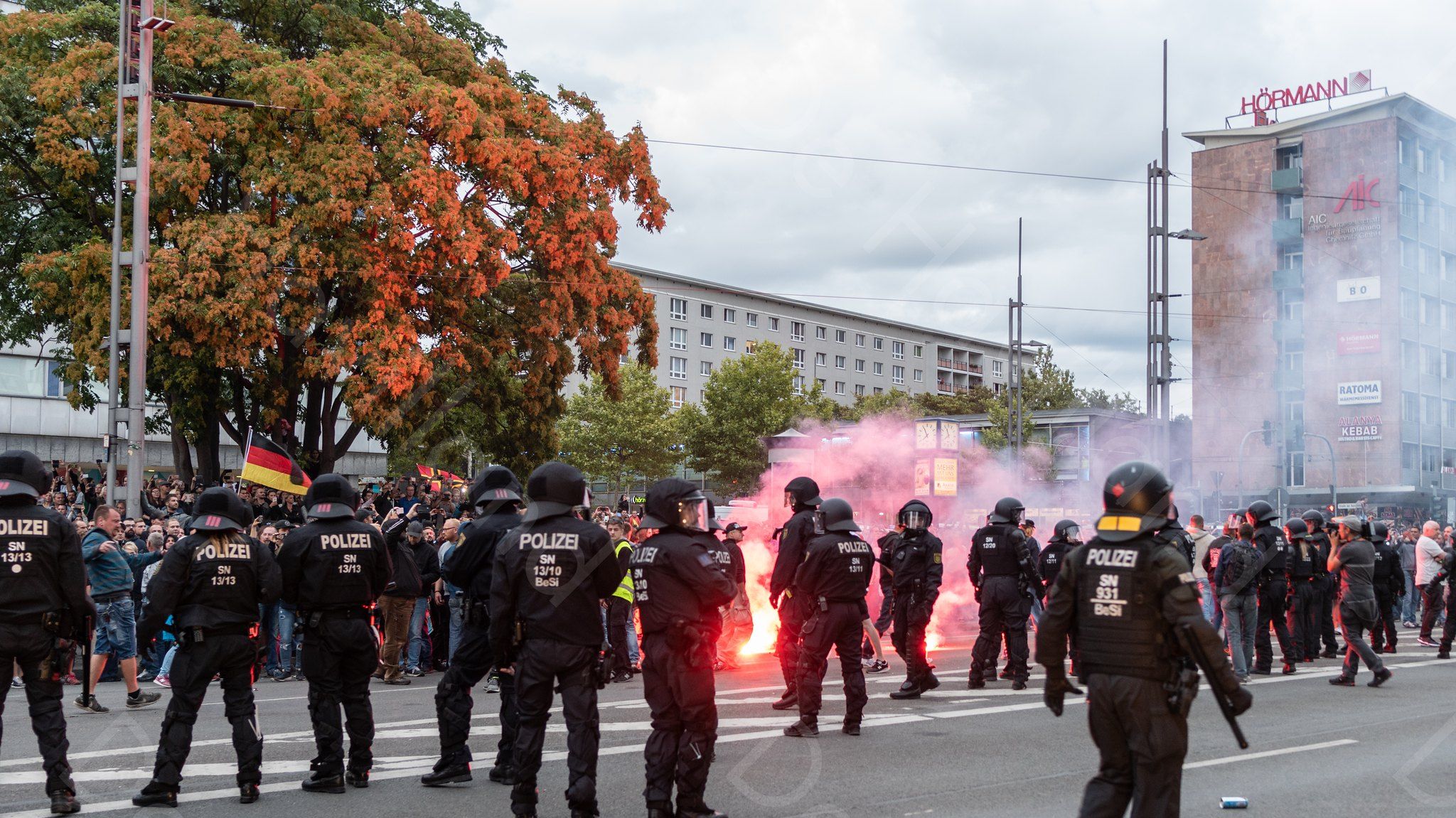 Verlinkung zu Rechte Gewalt in Sachsen