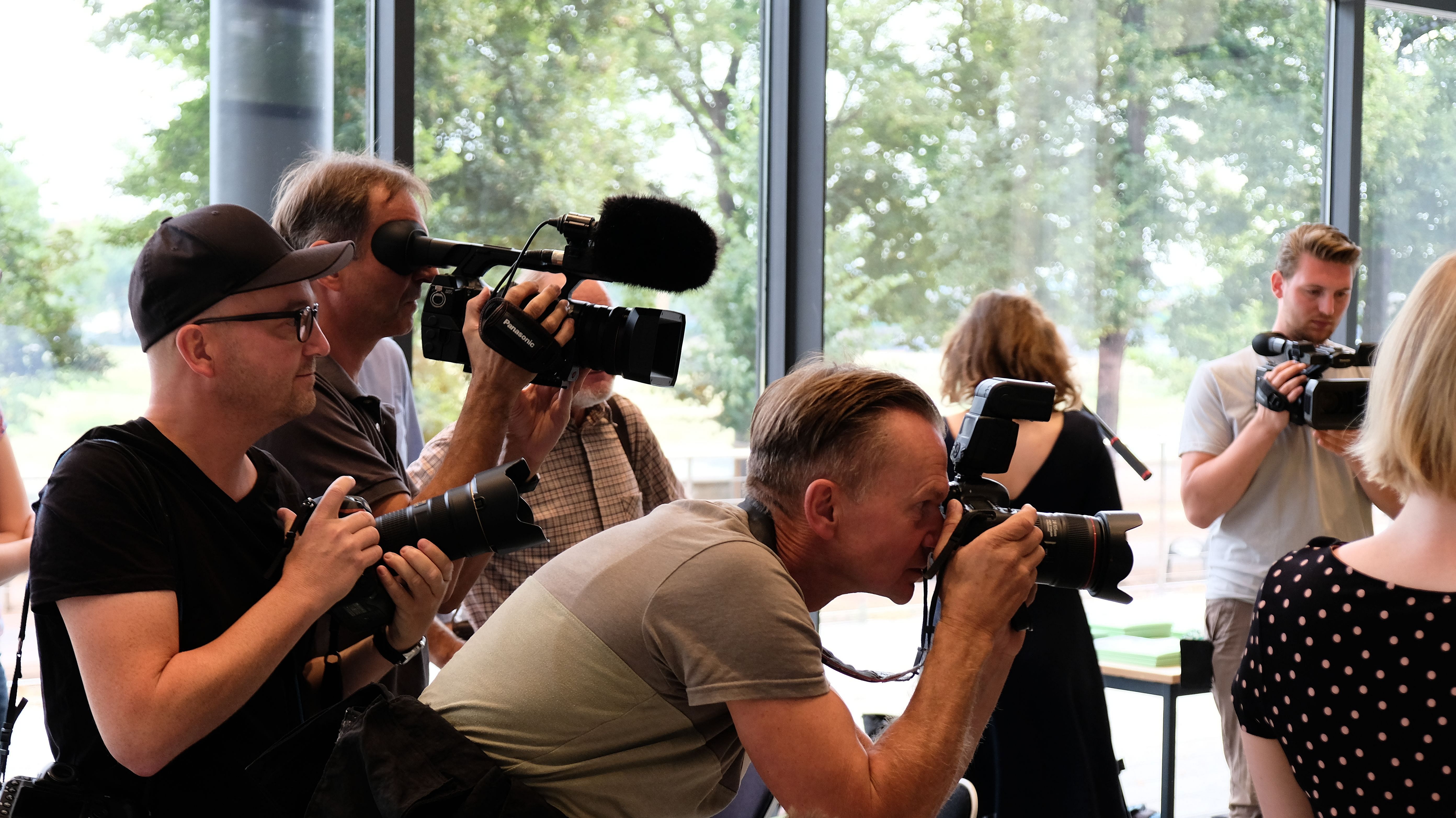 Pressemitteilung Symbolbild Verlinkung zu Presse