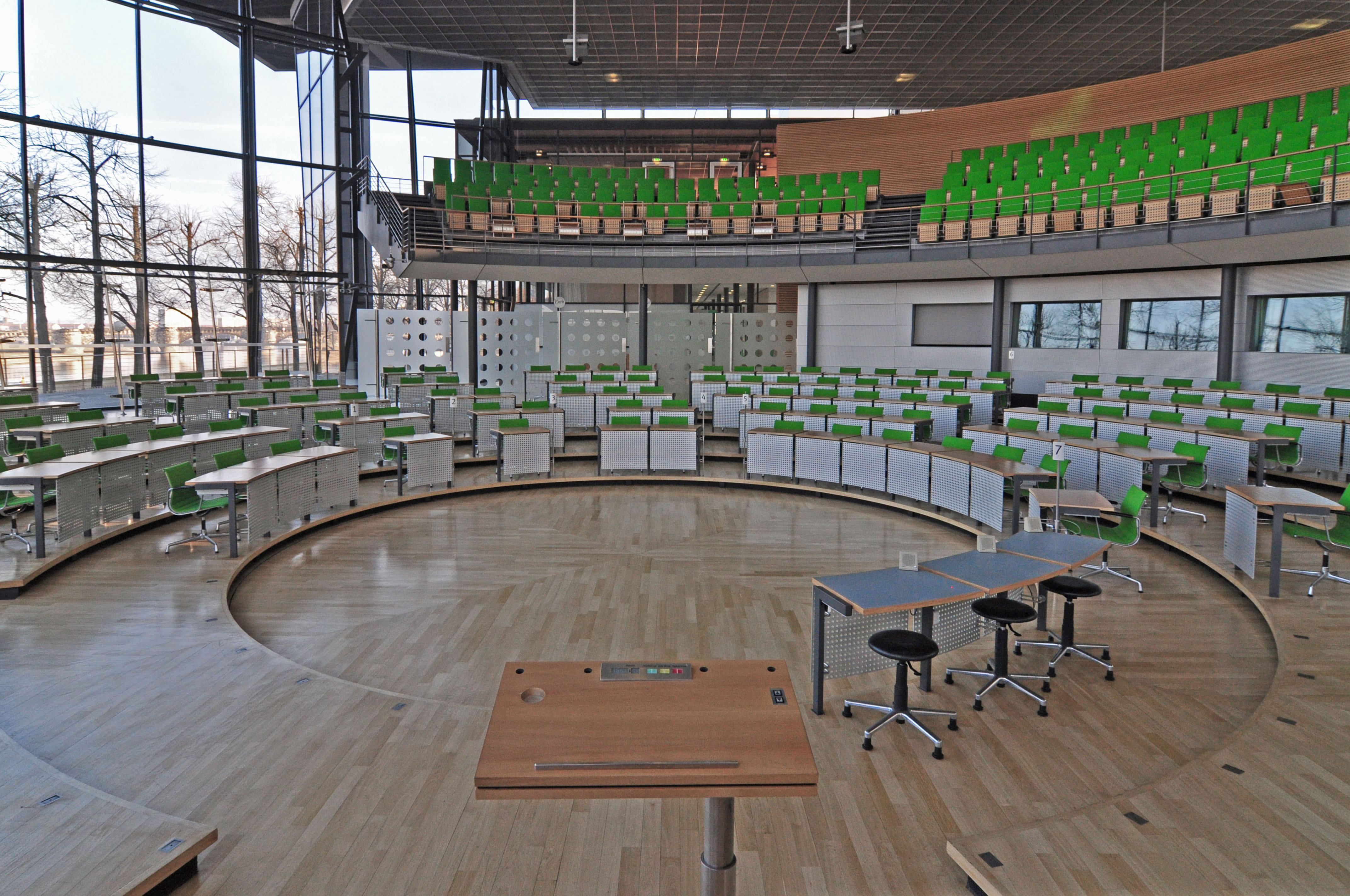 Saechsischer_Landtag_Plenarsaal