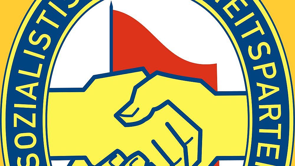 Logo der Sozialistischen Einheitspartei Deutschlands SED, Bild: wikimedia commons, gemeinfrei Verlinkung zu Sozialistische Einheitspartei Deutschlands (SED)