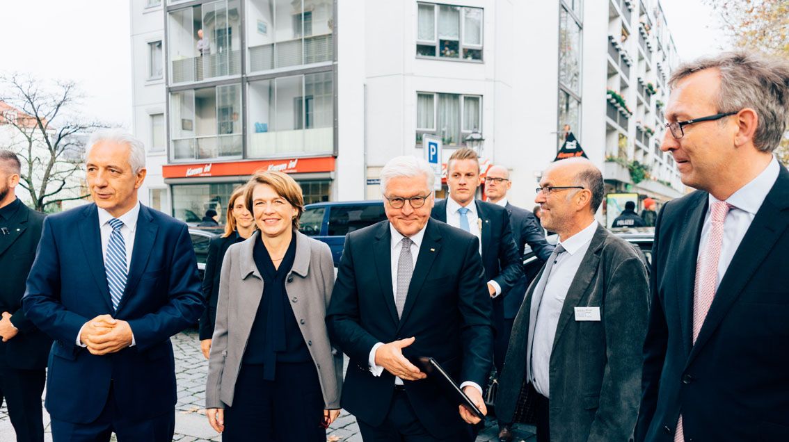 Verlinkung zu Besuch des Bundespräsidenten Frank-Walter Steinmeier 2017