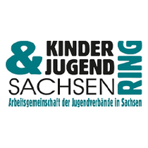 Logo mit der Aufschrift "Kinder & Jugendring Sachsen. Arbeitsgemeinschaft der Jugendverbände in Sachsen."