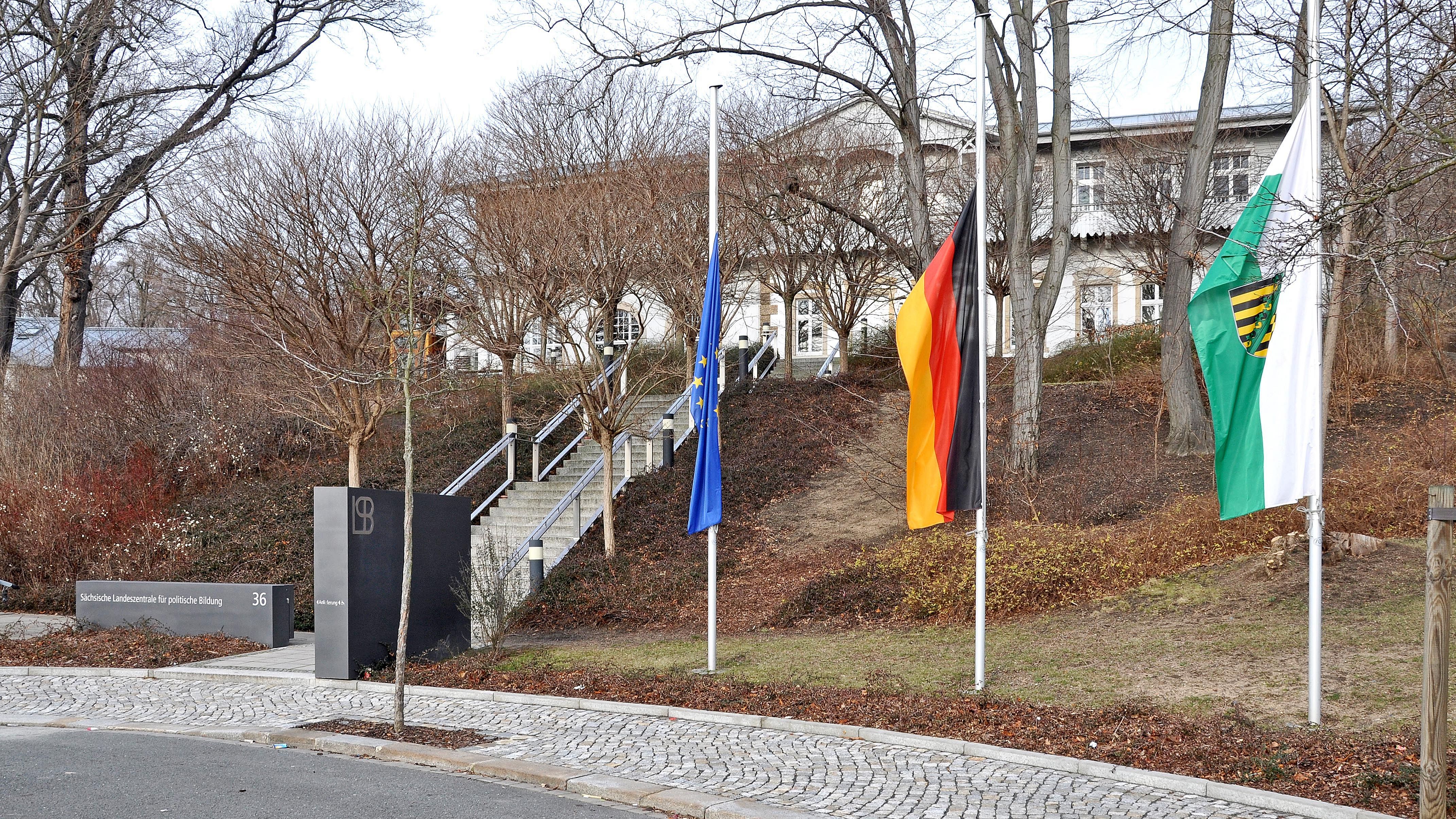 Verlinkung zu Die Geschichte der SLpB