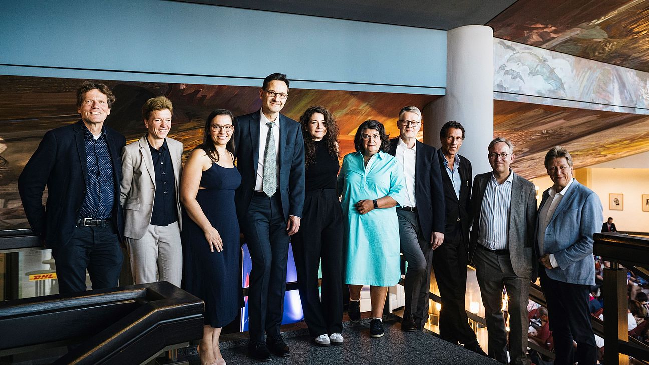 Gruppenbild_Gewandhaus_16_9