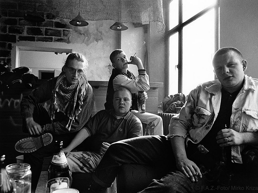 Neonazis in Zwickau Bild öffnet sich bei Klick vergrößert