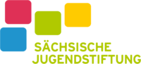 Logo mit der Aufschrift "Sächsische Jugendstiftung".