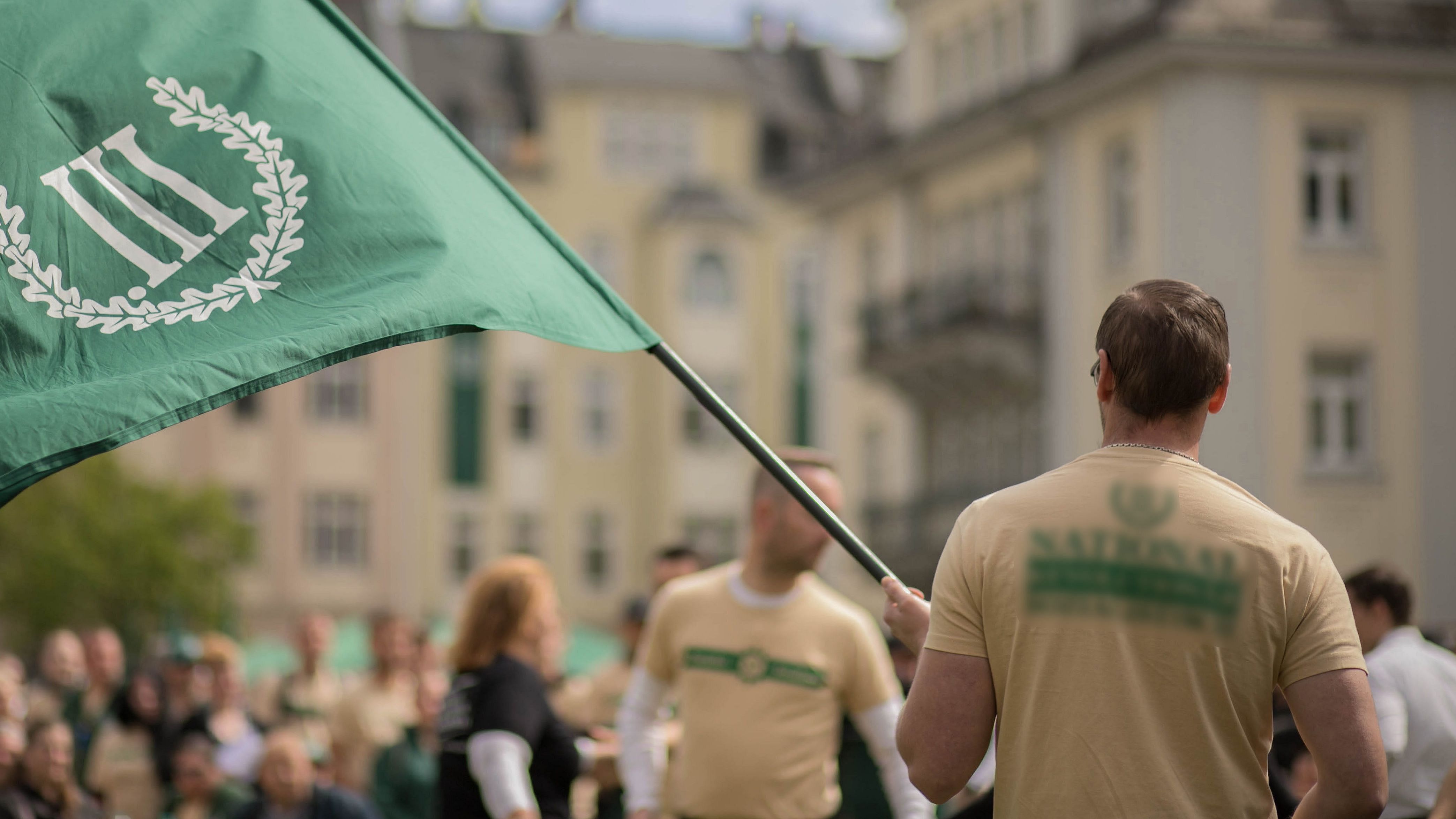 Verlinkung zu Rechtsextremismus in Sachsen