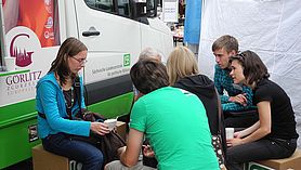 Infomobil Gruppenarbeit mit Jugendlichen