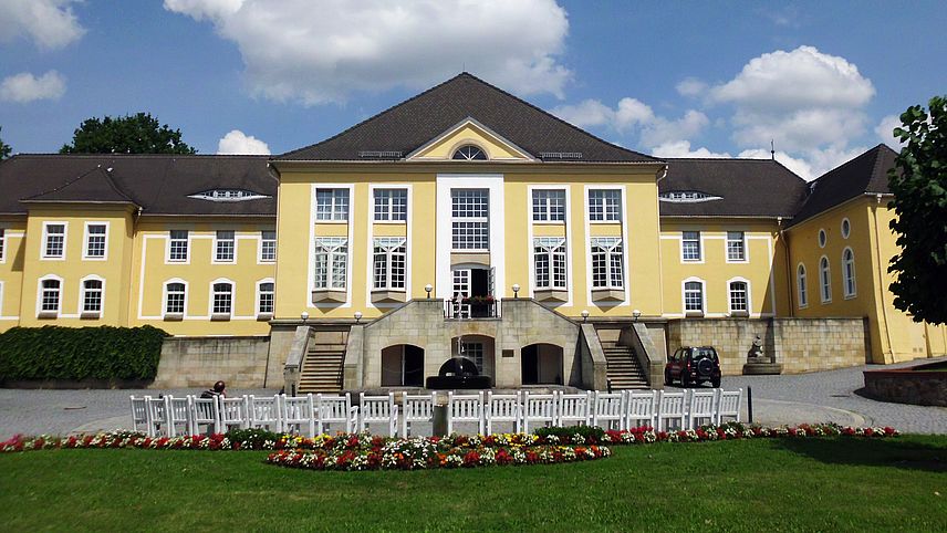 Öffnet sich bei Klick vergrößert