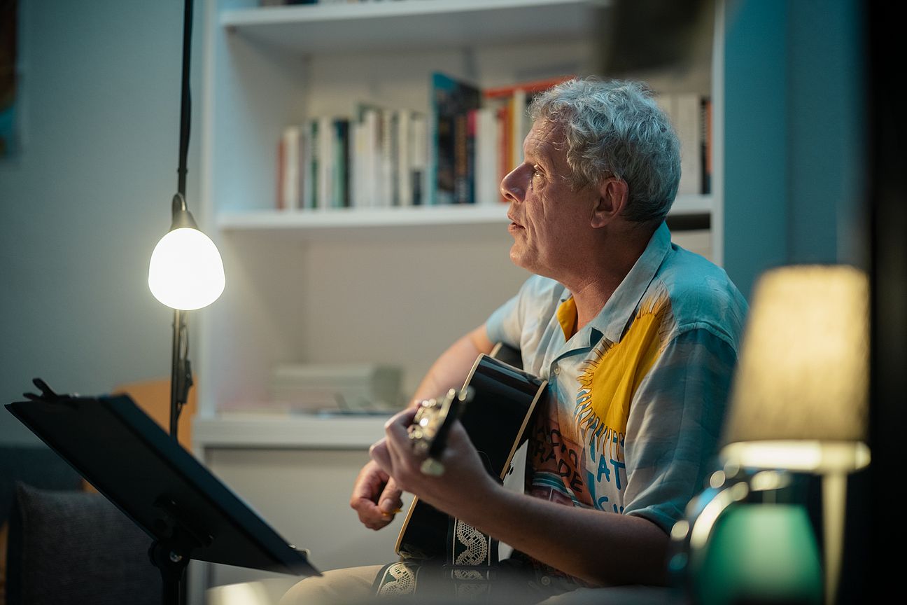 Talkin__about_a_Revolution_Clemens_Lotze_0__2_