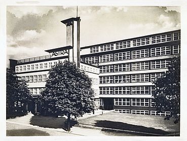 Astra-Werke Chemnitz, Postkarte. Bei Klick gelangen Sie zu einem Blogbeitrag.
