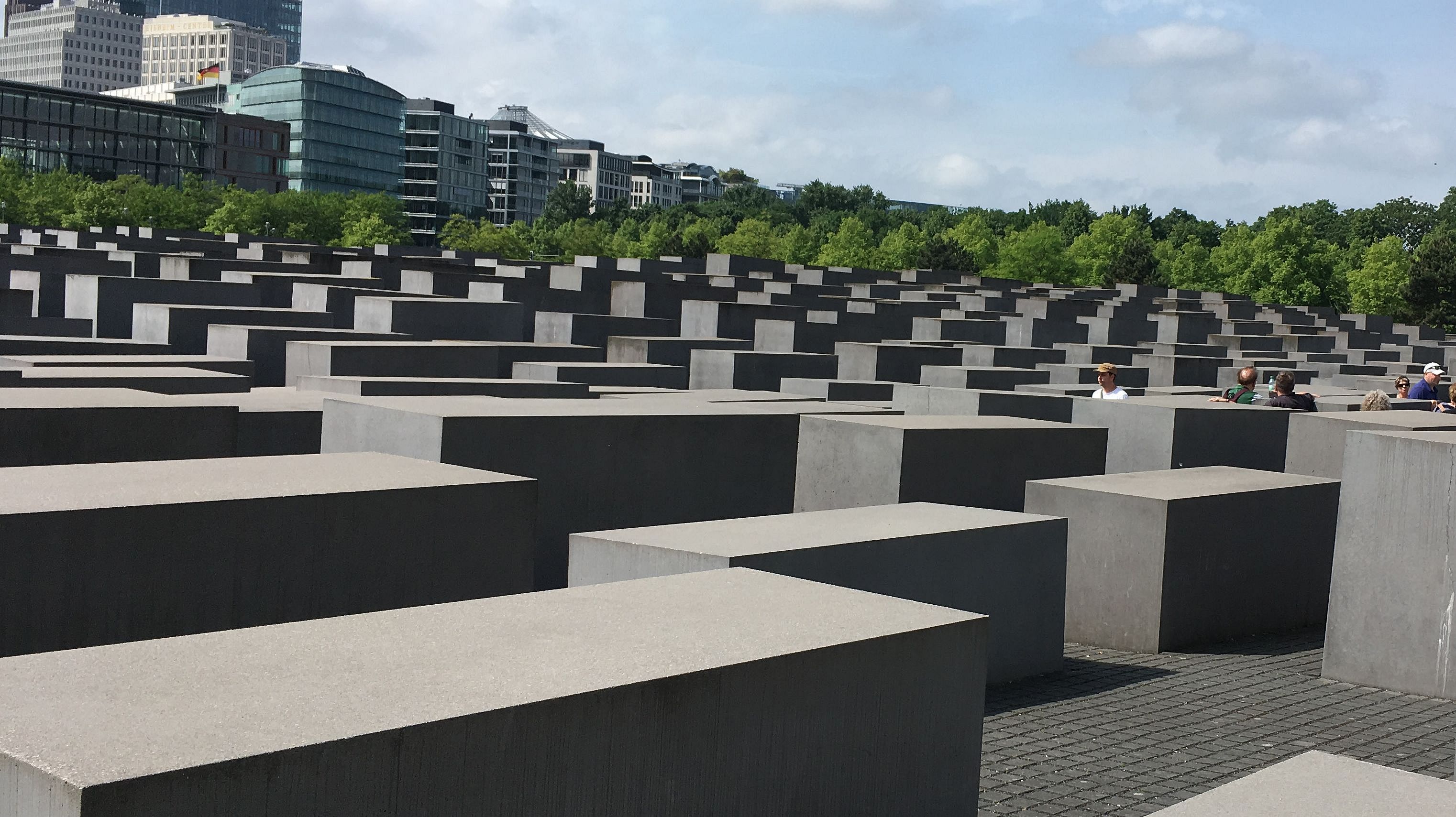 Denkmal für die ermordeten Juden Europas, Berlin, Foto: SLpB Verlinkung zu Die Ideologie des Nationalsozialismus