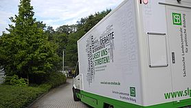 Infomobil auf Tour