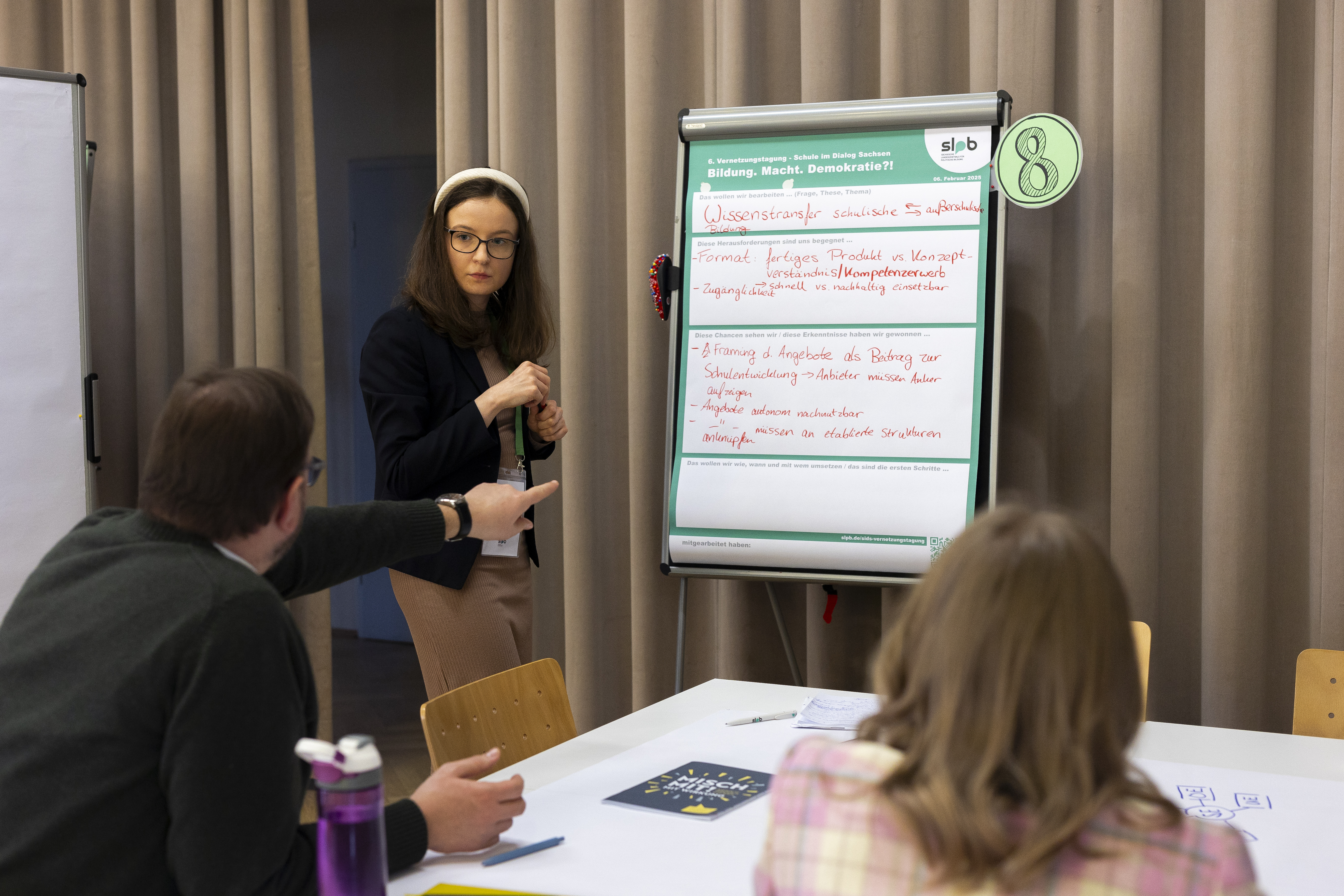 Bildung.Macht.Demokratie?! - 6. Vernetzungstagung Schule im Dialog Sachsen Bildung.Macht.Demokratie?! - 6. Vernetzungstagung Schule im Dialog Sachsen